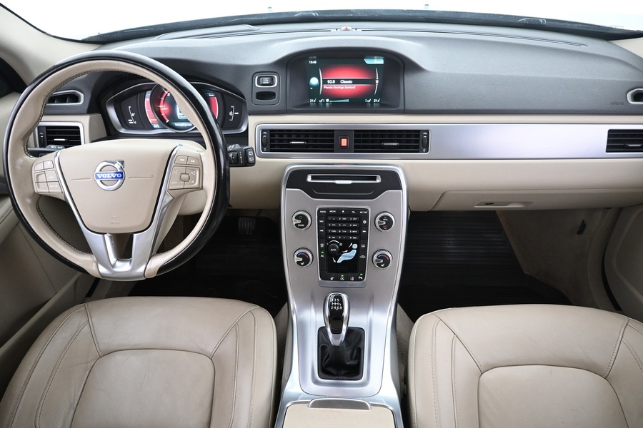 Volvo V70 vaihtoauto