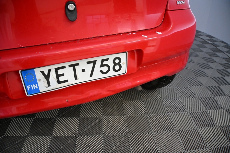 Toyota Yaris vaihtoauto