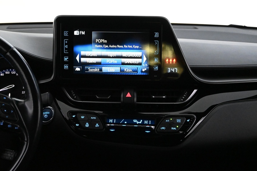 Toyota C-HR vaihtoauto