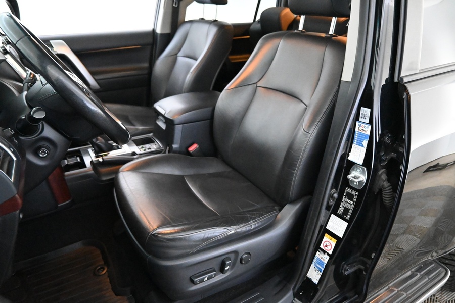 Toyota Land Cruiser vaihtoauto