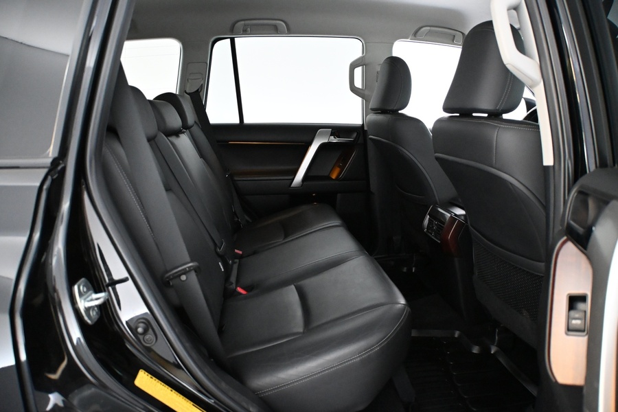 Toyota Land Cruiser vaihtoauto