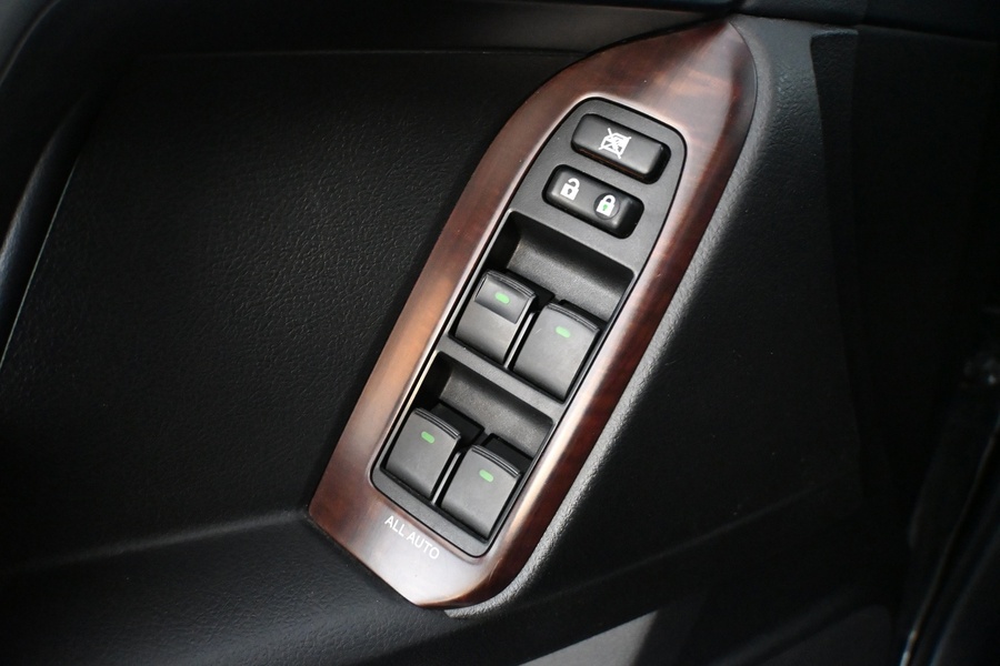 Toyota Land Cruiser vaihtoauto