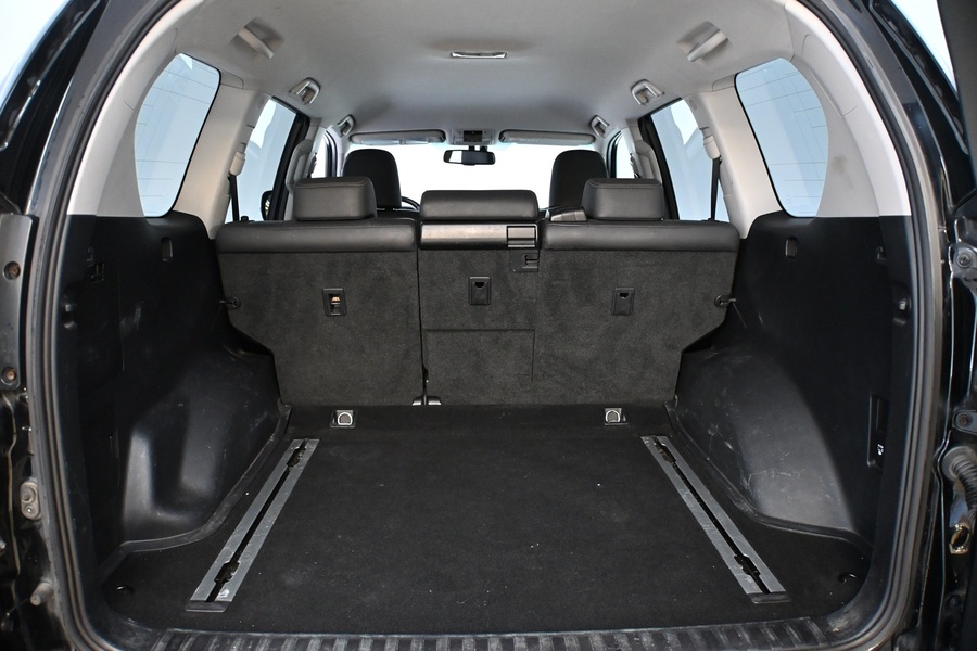 Toyota Land Cruiser vaihtoauto