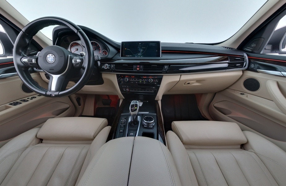 BMW X5 vaihtoauto