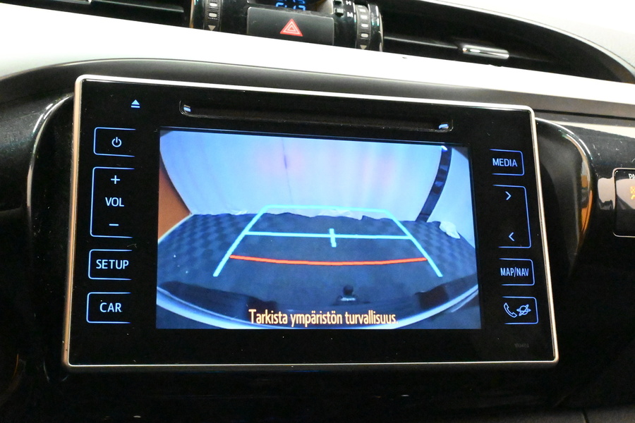 Toyota Hilux vaihtoauto