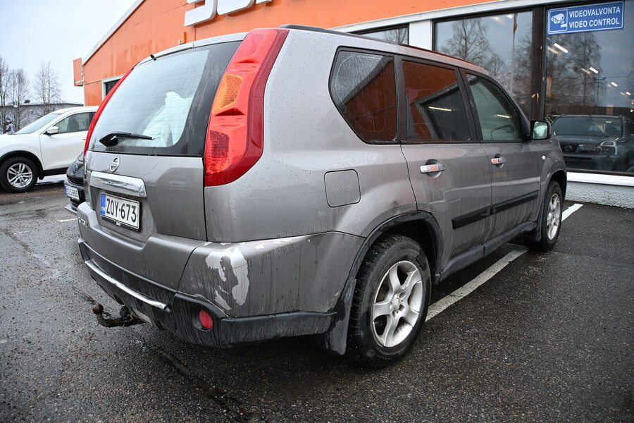 Nissan X-Trail vaihtoauto