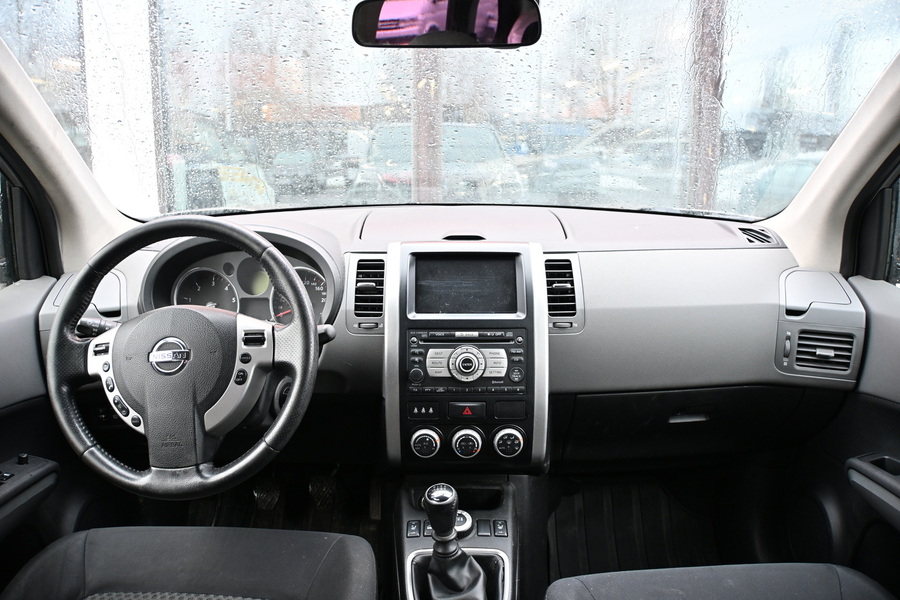 Nissan X-Trail vaihtoauto