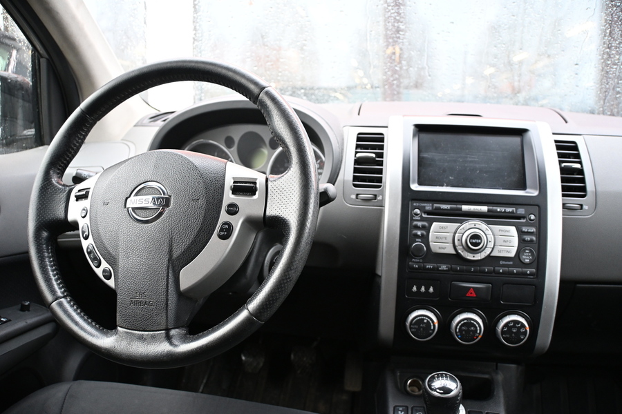 Nissan X-Trail vaihtoauto