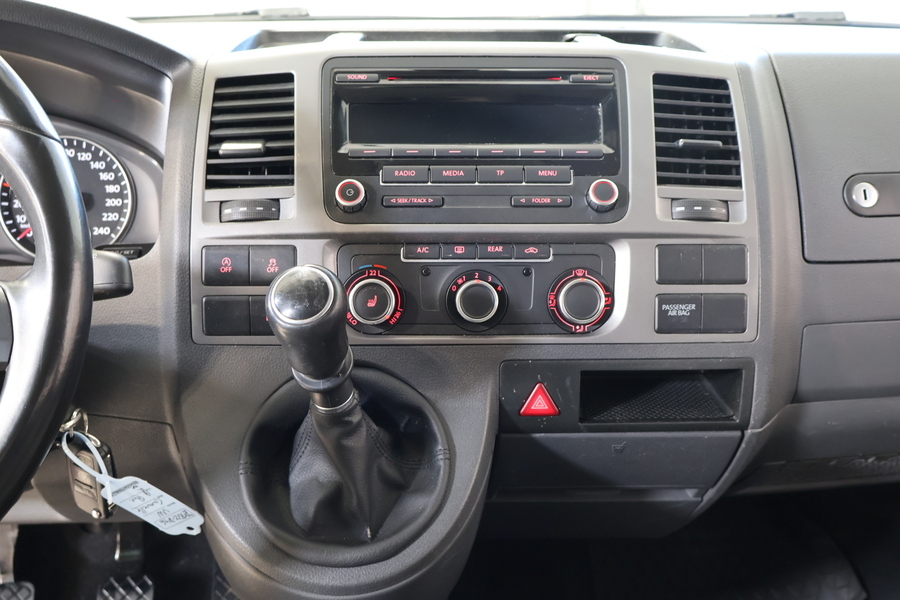 Volkswagen Caravelle vaihtoauto