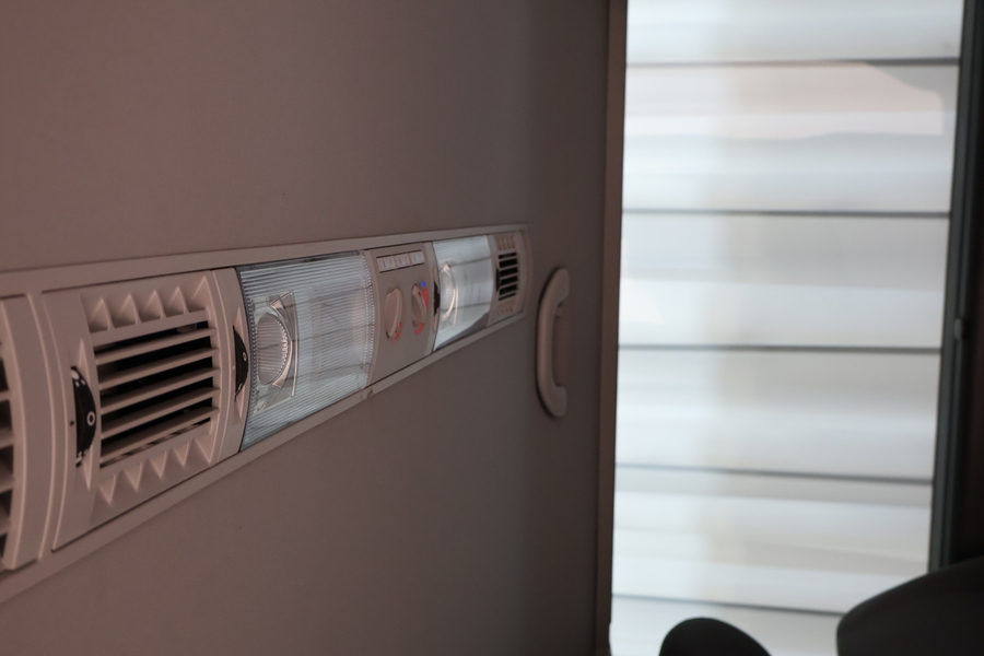 Volkswagen Caravelle vaihtoauto