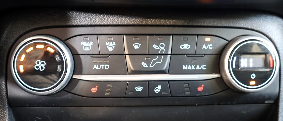 Ford Fiesta vaihtoauto