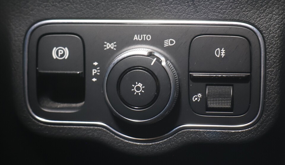 Mercedes-Benz B vaihtoauto