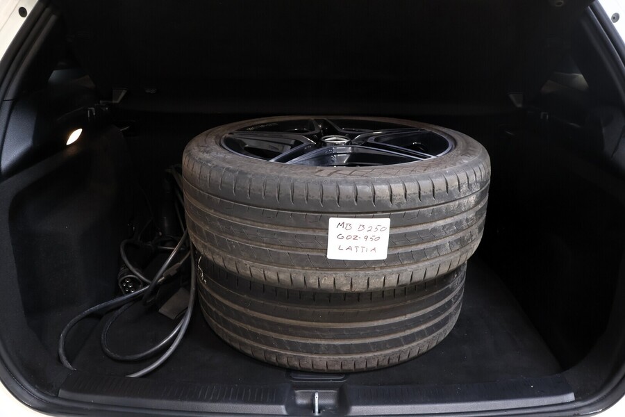 Mercedes-Benz B vaihtoauto