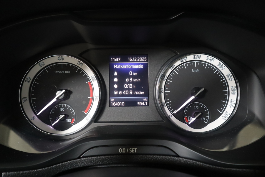 Skoda Karoq vaihtoauto