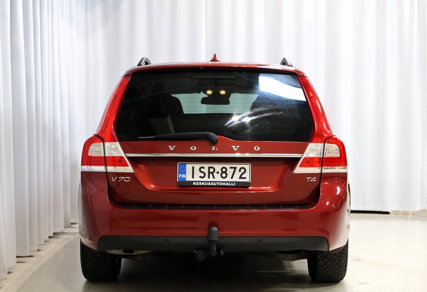 Volvo V70 vaihtoauto