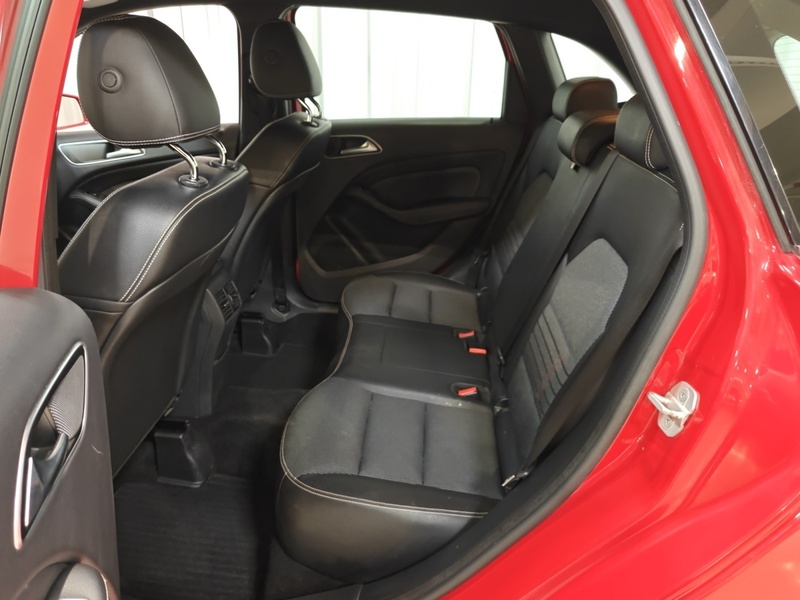 Mercedes-Benz B vaihtoauto