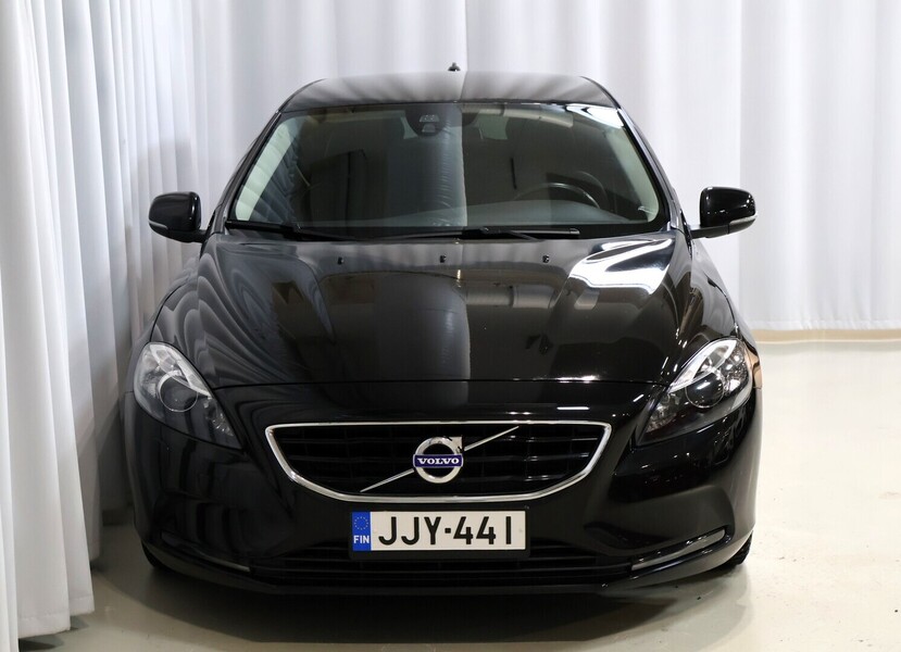 Volvo V40 vaihtoauto