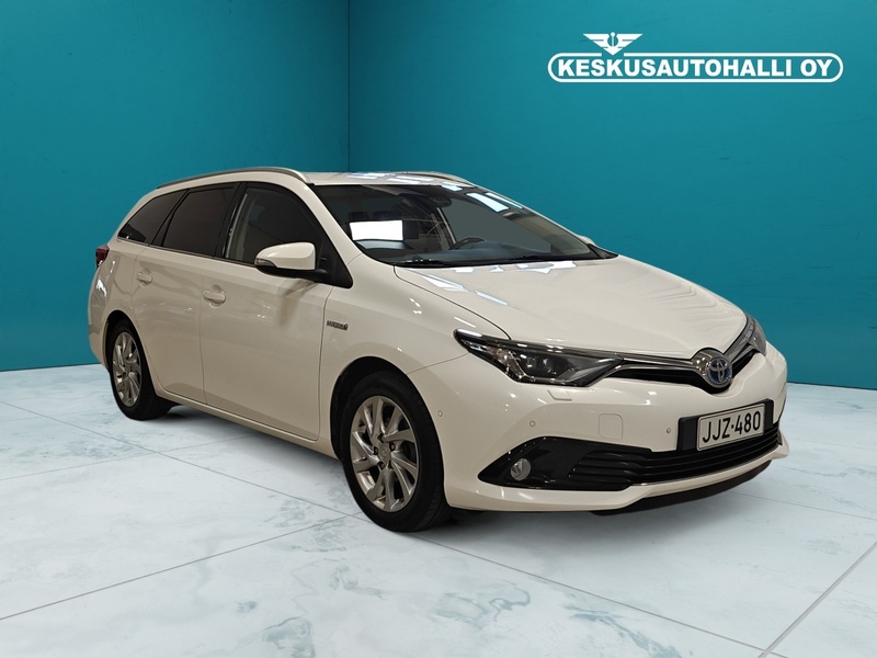 Toyota Auris vaihtoauto