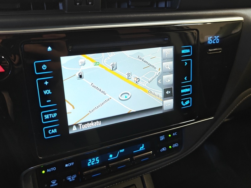 Toyota Auris vaihtoauto