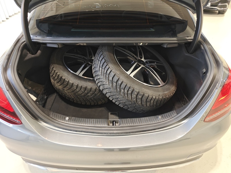 Mercedes-Benz C vaihtoauto