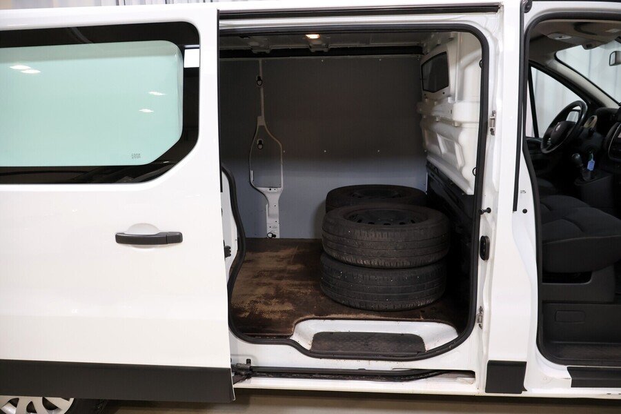 Renault Trafic vaihtoauto