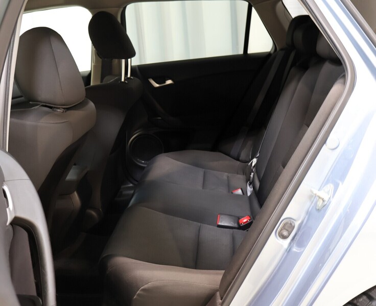 Honda Accord vaihtoauto