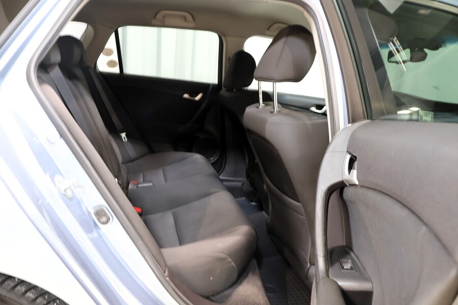 Honda Accord vaihtoauto