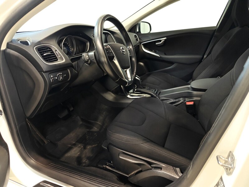 Volvo V40 vaihtoauto