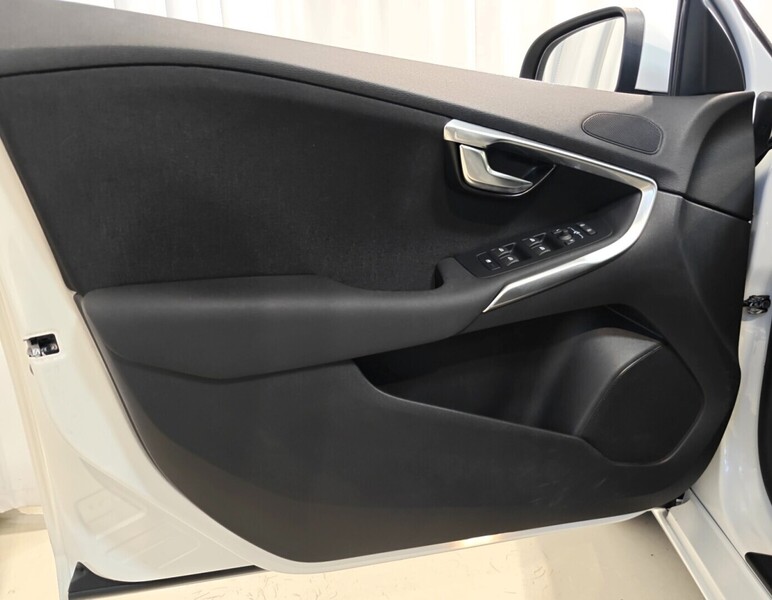 Volvo V40 vaihtoauto