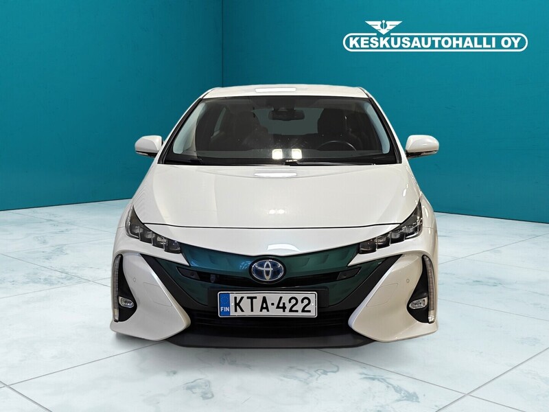 Toyota Prius Plug-in vaihtoauto