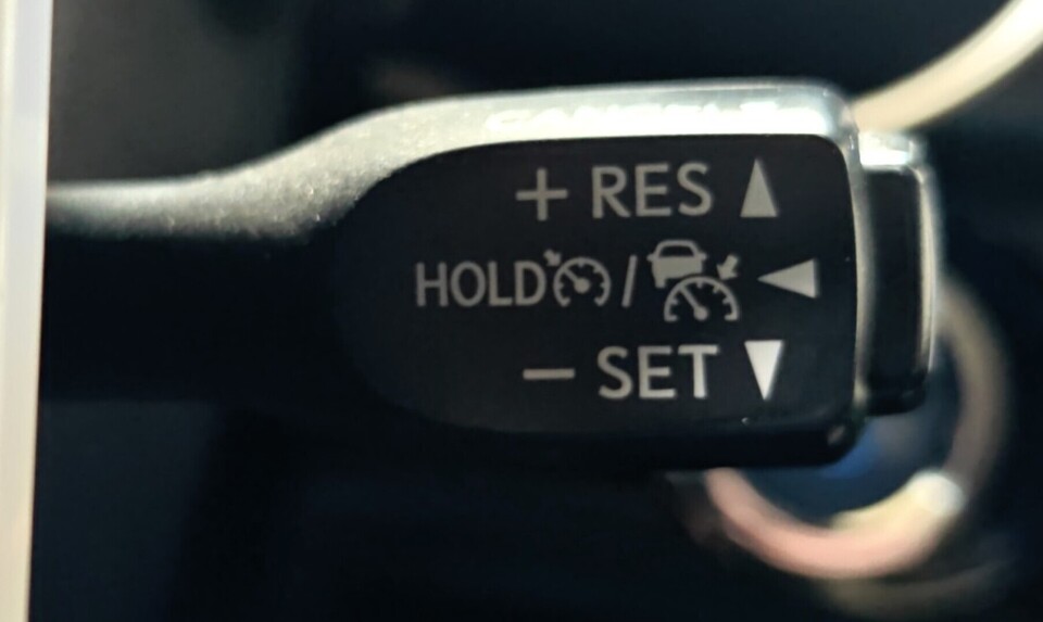 Toyota Prius Plug-in vaihtoauto