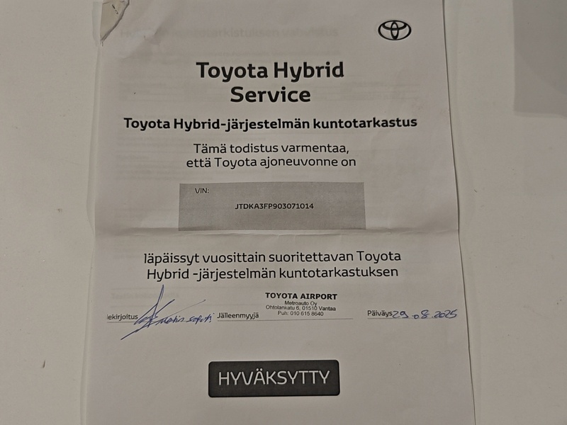 Toyota Prius Plug-in vaihtoauto