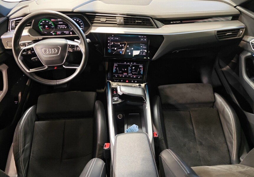 Audi e-tron vaihtoauto