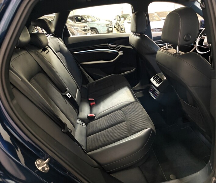 Audi e-tron vaihtoauto