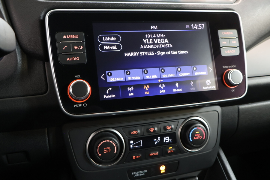 Nissan Leaf vaihtoauto