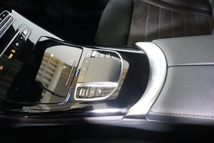 Mercedes-Benz EQC vaihtoauto