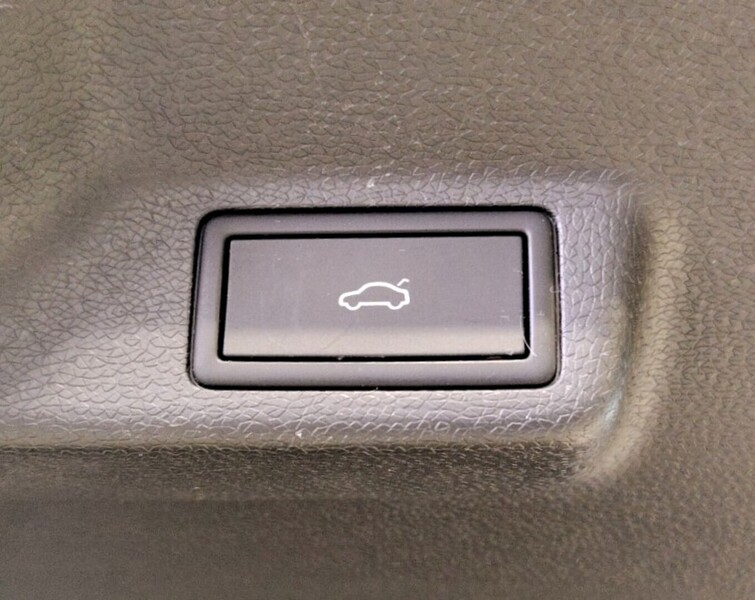 Volkswagen ID. Buzz vaihtoauto