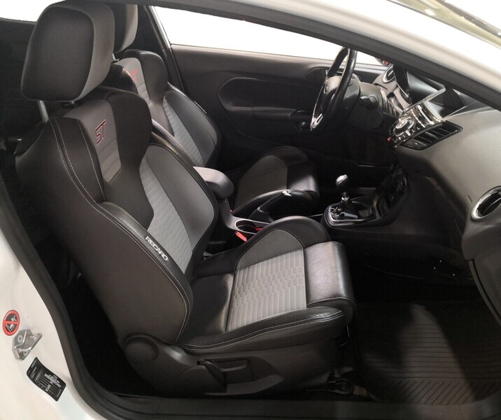 Ford Fiesta vaihtoauto