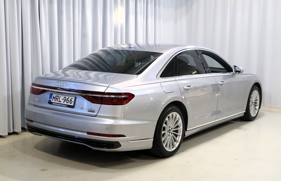 Audi A8 vaihtoauto