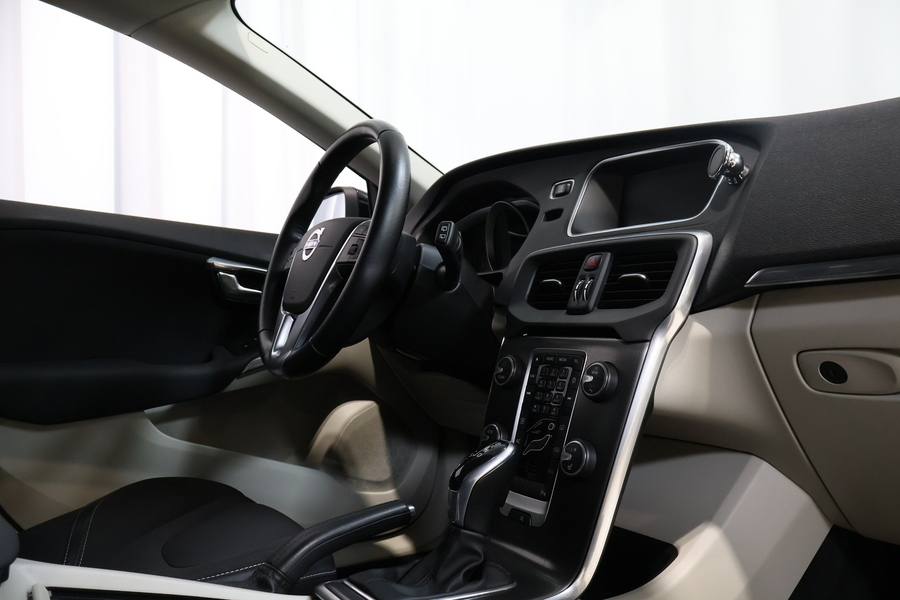 Volvo V40 vaihtoauto