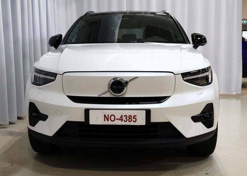 Volvo EX40 vaihtoauto