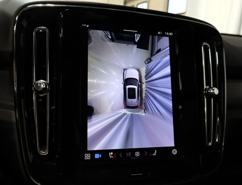 Volvo EX40 vaihtoauto