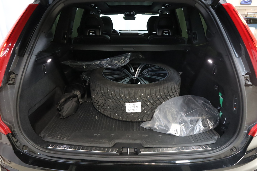 Volvo XC90 vaihtoauto