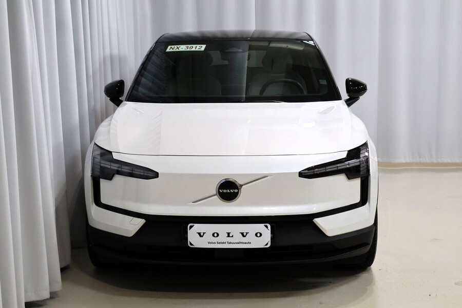 Volvo EX30 vaihtoauto