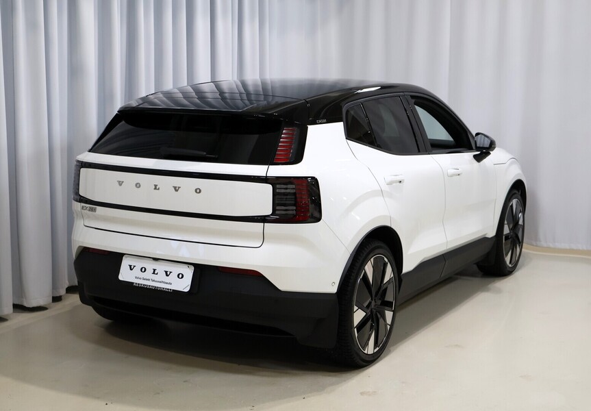Volvo EX30 vaihtoauto