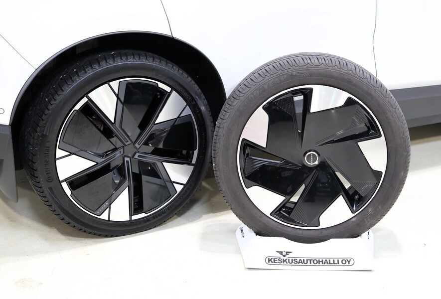 Volvo EX30 vaihtoauto