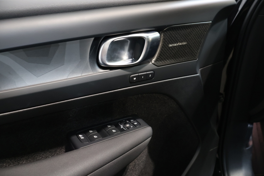 Volvo EC40 vaihtoauto