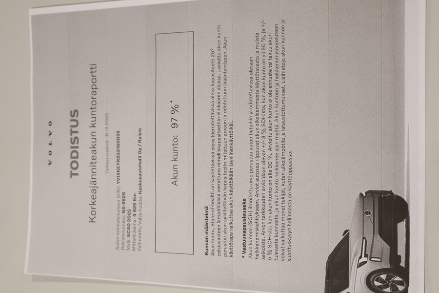 Volvo EC40 vaihtoauto