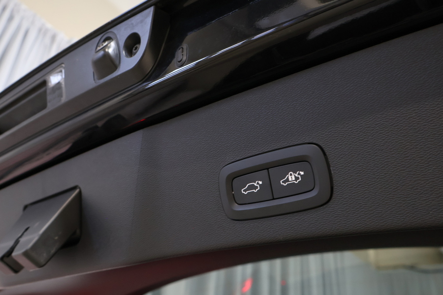 Volvo EC40 vaihtoauto