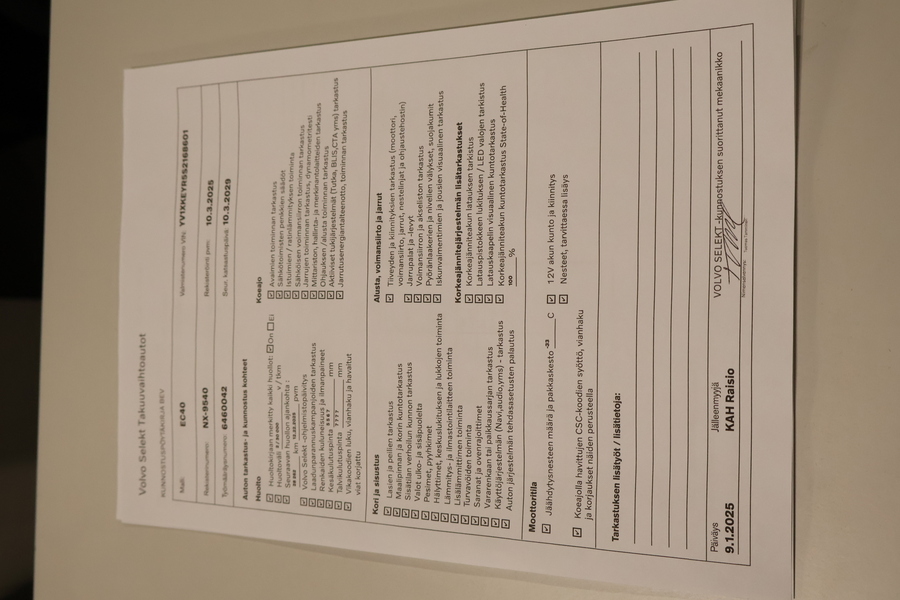 Volvo EC40 vaihtoauto